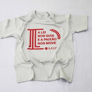 Camiseta Cor Cinza A Lei Nos Guia E A Paixão Nos Move - Tam. G